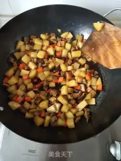 Make A simple version of the groin pan and sausage step 8