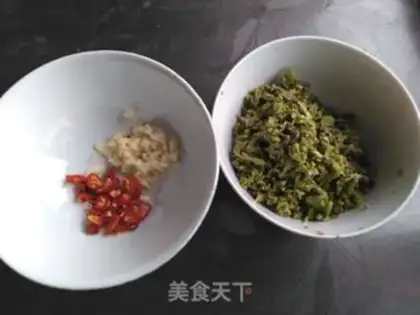 Make Scribble egg rolls step 2