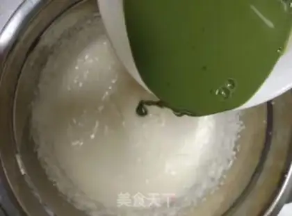 Make Tea cream mousse step 10