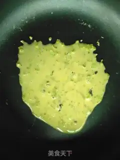 Make Scribble egg rolls step 4