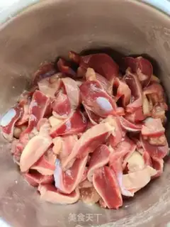 Make Pyramid chicken step 0