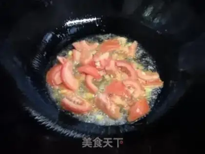 Make Tomato tofu soup step 1