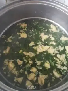 Make Egg soup step 2
