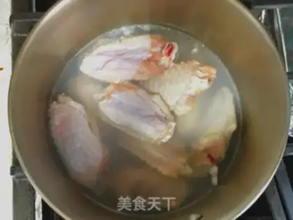 Make Swiss chicken wings step 1