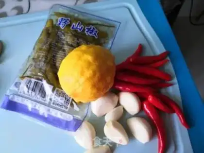 Make Spicy chicken claws step 3
