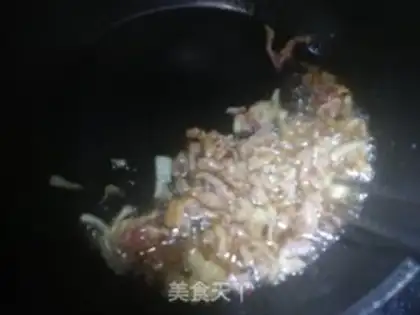 Make Spring fried meat step 4