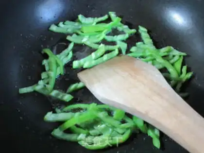 Make The peppers are hot step 2
