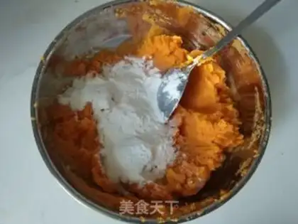 Make Creaming Potato Ball step 2