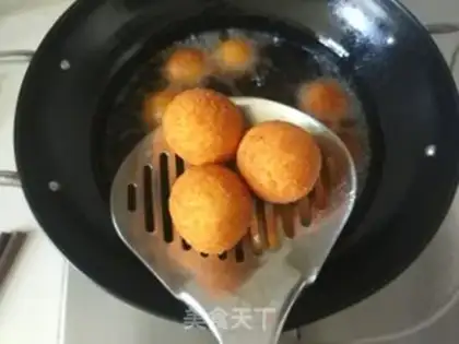 Make Creaming Potato Ball step 5