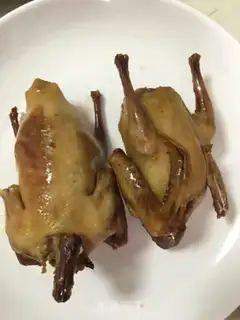Make Cricket pigeon step 7