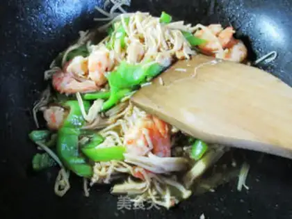 Make Cream shrimp fried golden mushrooms step 8