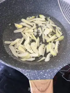 Make ♪ The veggies ♪ step 1