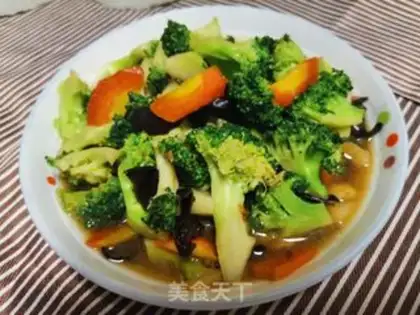 Make Garlic broccoli step 2