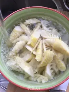 Make ♪ The veggies ♪ step 2