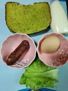 Make Egg sausage sandwich step 0