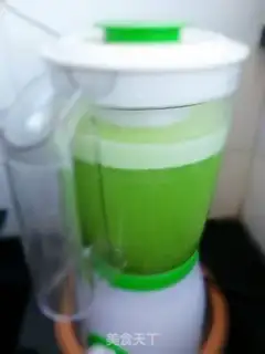 Make cucumber honey water step 5