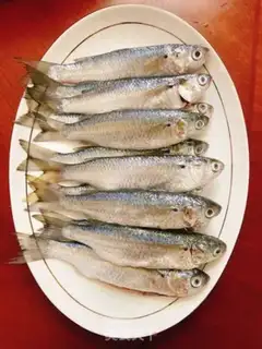 Make Cinnamon, white fish step 1