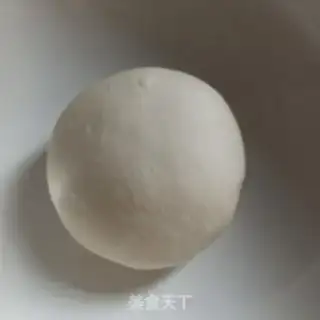 Make Cream egg buns step 1