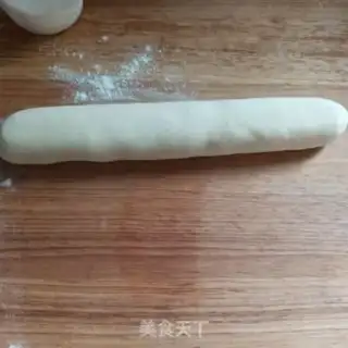 Make Cream egg buns step 6
