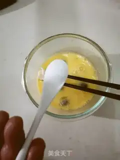Make Flower clams and eggs step 2