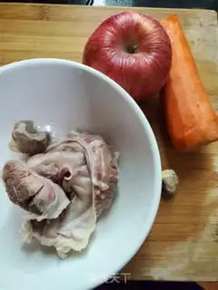 Make Caramel apple carrot soup step 2