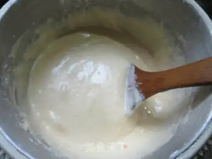 Make Paper cups of salad and orange cake step 4