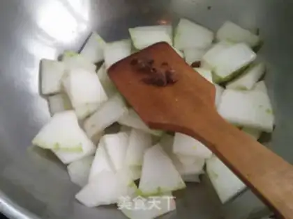 Make Eggs and melons step 4
