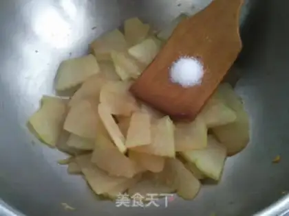Make Eggs and melons step 5