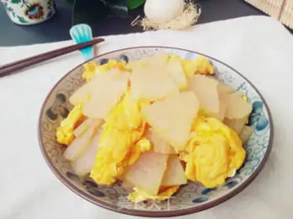 Make Eggs and melons step 7