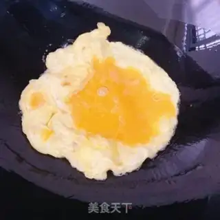 Make Scrambled eggs step 3