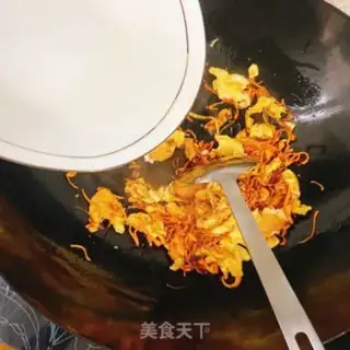 Make Scrambled eggs step 8