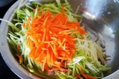 Make A radish potato soup step 1