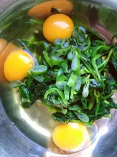Make Spinach omelet step 1
