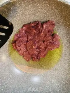 Make Garlic sprouts step 0