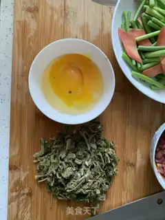 Make Scrambled eggs step 0