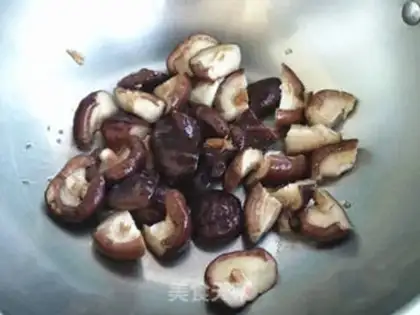 Make The mushrooms step 3