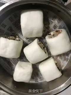 Make Rice rolls step 19