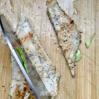Make A sip of chicken double-fried salad step 16