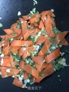 Make Egg and ham noodles step 4