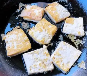 Make Burn the salmon tofu step 5