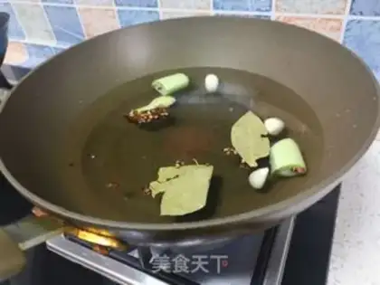 Make Chicken legs and eggs step 1