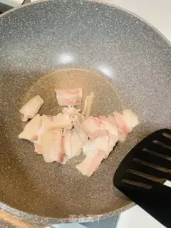 Make Garlic beans dry the pot step 1