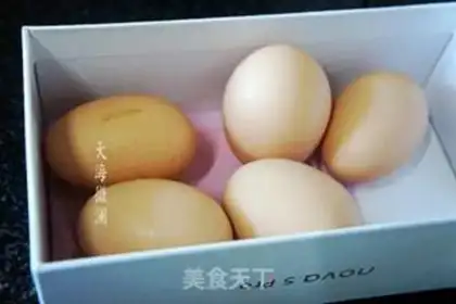 Make Eggs step 0