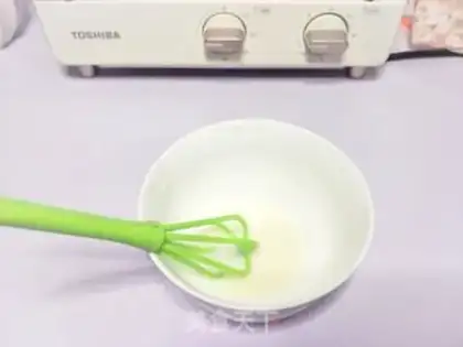 Make Butter strawberry cake step 2