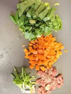 Make Chest beef fried rice step 0
