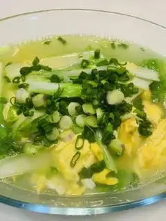Make Soy sauce and egg soup step 5