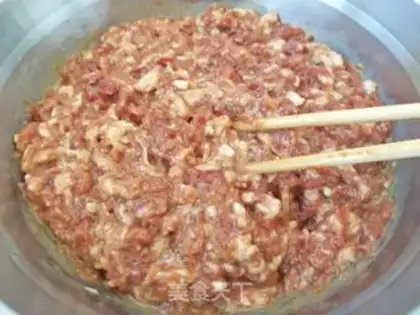 Make Pork dumplings step 3
