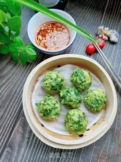 Make Steamed artemisinin balls step 7