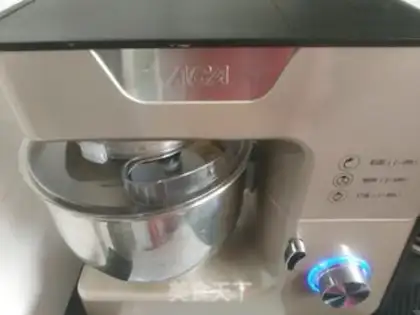 Make Pineapple noodles step 1