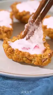Make Swallow nest fruit cup step 6